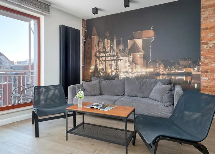 Bright Air Conditioned With Parking And By Renters Apartman Gdańsk